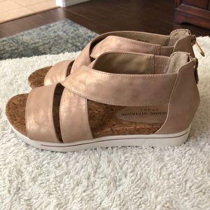 Adrienne Vittadini sport sandals
